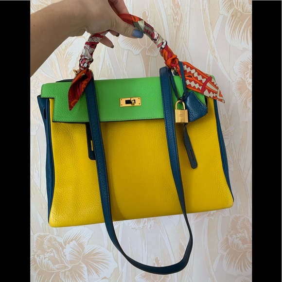 Hermes Handbags - Hermès Kelly 35 tri- color bag